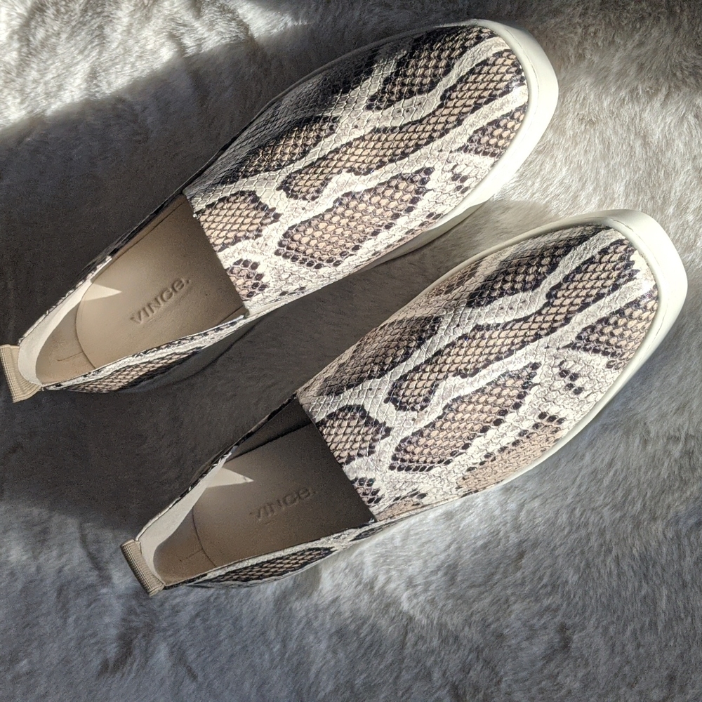 Vince Saxon-2 Snake Print Leather Women's slip on sneakers